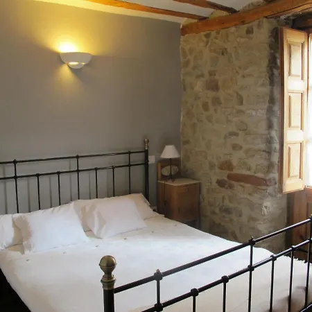 Casa Barria Hotel *