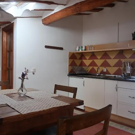 Casa Barria * Pradoluengo