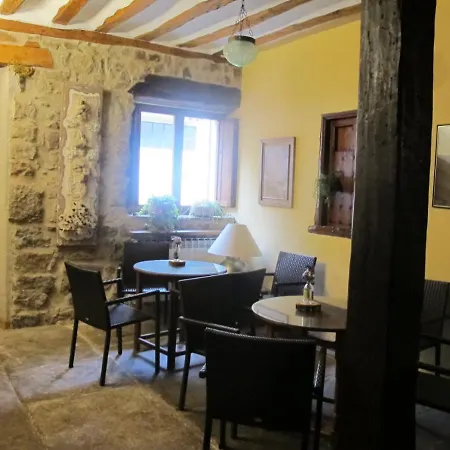Hotel Casa Barria Pradoluengo